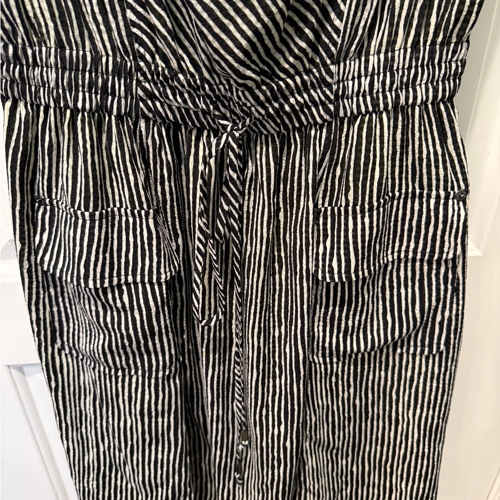 Vince Camuto Black & White Striped Midi Dress with Neon Yellow Lining Size 12 - Picture 2 of 5